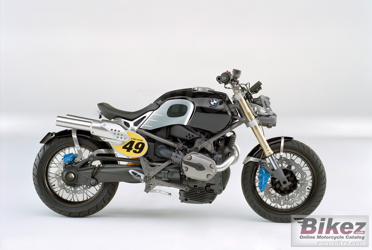 Big BMW lo rider picture and wallpaper from Bikez.com